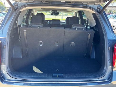 Used 2024 Hyundai Palisade SEL image 28