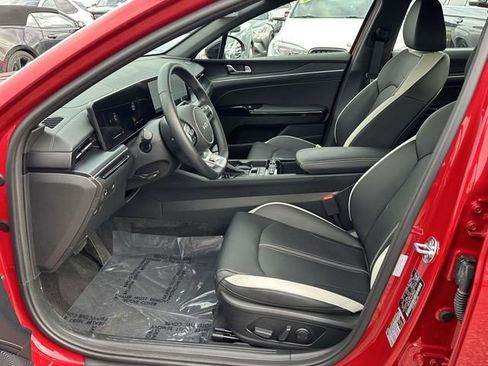 Used 2025 Kia K5 GT-Line image 18