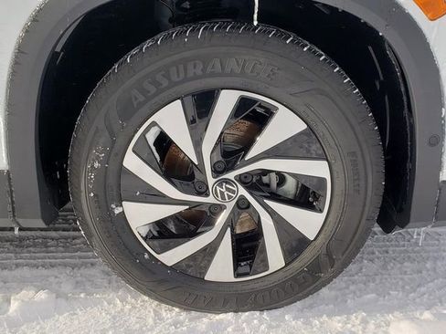 New 2026 Volkswagen Tiguan S image 12