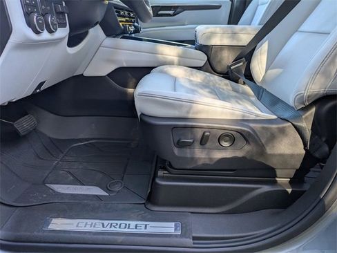 New 2026 Chevrolet Tahoe Premier w/ Sun And Tow Package image 11