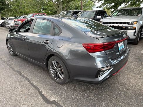 Used 2021 Kia Forte GT-Line w/ GT-Line Premium Package FWD image 4