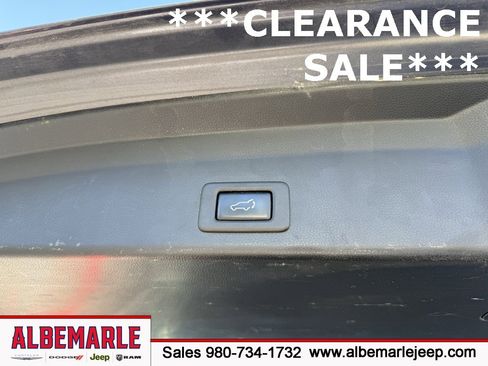 Used 2019 Subaru Ascent Premium image 6