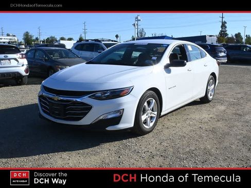 Used 2023 Chevrolet Malibu LS FWD image 1