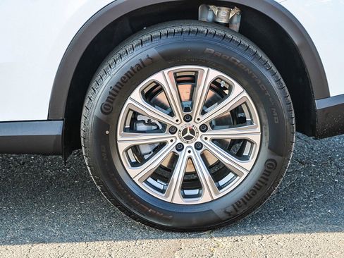 New 2026 Mercedes-Benz GLC 300 image 10