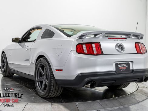 Used 2011 Ford Mustang GT Premium image 16
