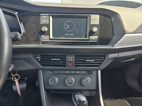 Used 2023 Volkswagen Jetta S FWD image 17