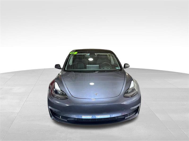 Used 2023 Tesla Model 3 Standard Range RWD image 2