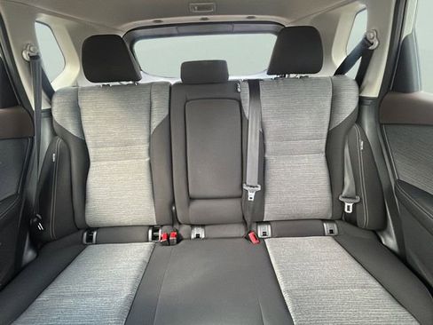 Used 2022 Nissan Rogue SV FWD image 18
