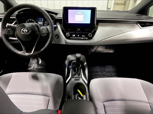 Certified 2025 Toyota Corolla SE FWD image 16