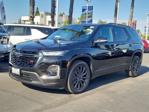Used 2023 Chevrolet Traverse RS AWD/4WD image 30