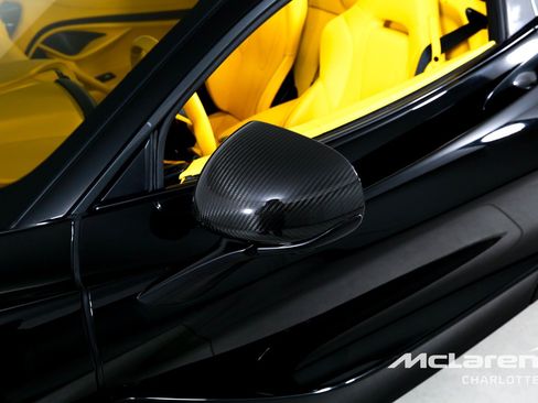 Used 2022 McLaren 720S Spider RWD image 30