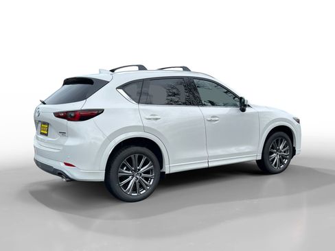 New 2025 MAZDA CX-5 Signature image 5