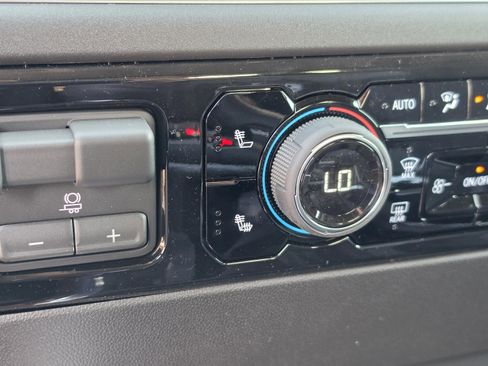 New 2026 Chevrolet Silverado 1500 LT w/ Convenience Package II image 32