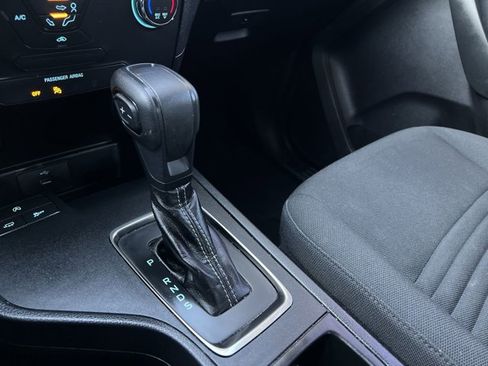 Used 2019 Ford Ranger XL w/ Equipment Group 101A Mid image 16