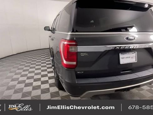 Used 2021 Ford Expedition XLT image 8