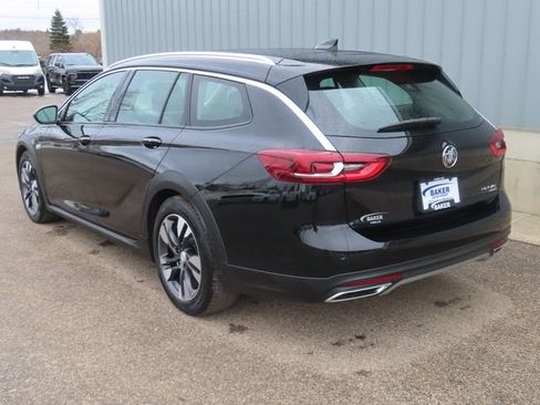 Used 2019 Buick Regal Essence w/ Driver Confidence Package I image 10