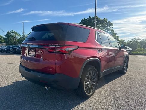 Used 2023 Chevrolet Traverse RS AWD/4WD image 9