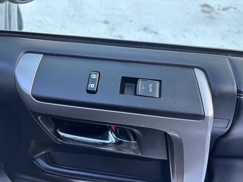 Used 2019 Toyota 4Runner SR5 image 30