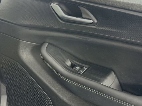 Used 2023 Jeep Grand Cherokee Laredo RWD image 29