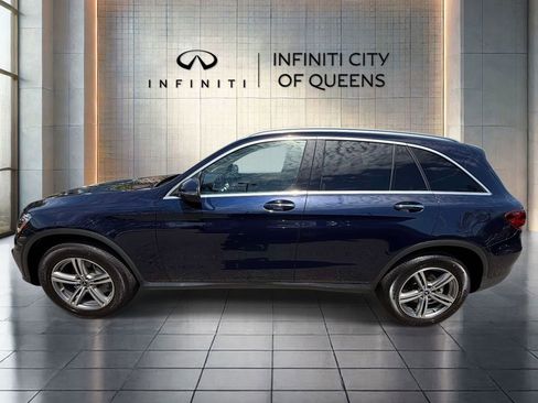 Used 2022 Mercedes-Benz GLC 300 4MATIC image 4
