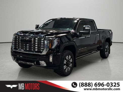 Used 2025 GMC Sierra 3500 Denali w/ Denali Reserve Package AWD/4WD image 1