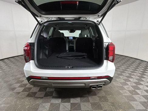 Used 2023 Hyundai Palisade SEL FWD image 27