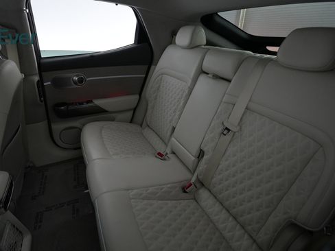 Used 2023 Genesis GV60 Performance image 24