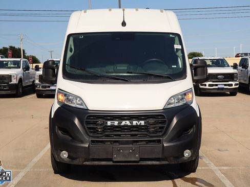 Used 2025 RAM ProMaster 3500 w/ Convenience Group FWD image 8