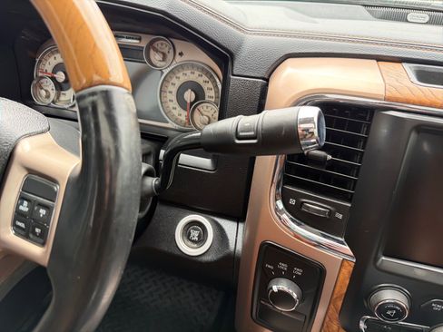 Used 2014 RAM 2500 Longhorn w/ Convenience Group AWD/4WD image 21