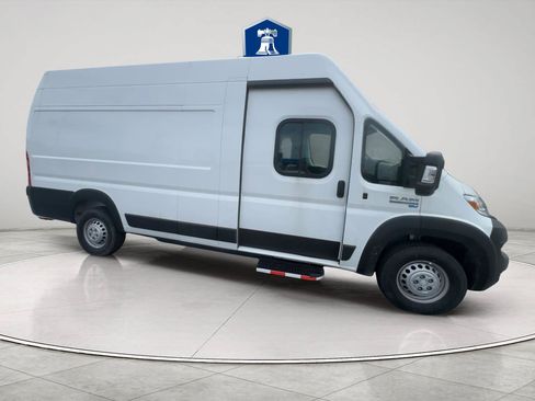 Certified 2024 RAM ProMaster 3500 w/ Delivery Van Package FWD image 4