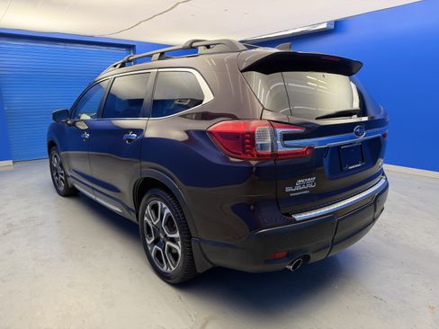 Used 2023 Subaru Ascent Touring AWD/4WD image 5