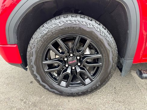Used 2021 GMC Sierra 1500 Elevation w/ Preferred Package AWD/4WD image 3