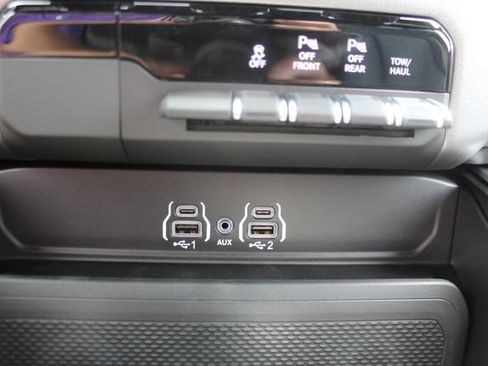 New 2026 RAM 1500 Express AWD/4WD image 28