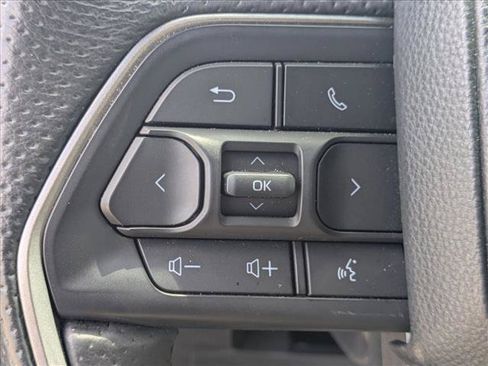 Used 2024 Toyota Tacoma SR5 w/ SR5 Upgrade Package RWD image 13