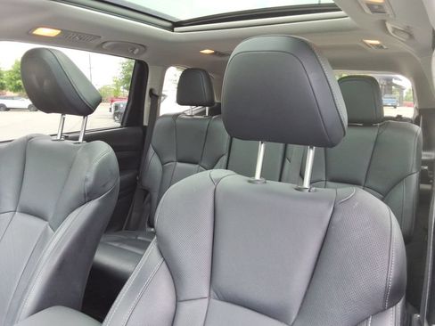 Used 2021 Subaru Ascent Limited w/ Technology Package AWD/4WD image 23