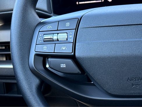 Used 2025 Kia K4 LXS image 15