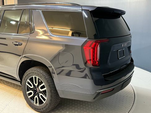 Used 2023 GMC Yukon AT4 w/ AT4 Premium Package image 23