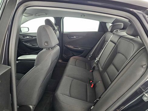 Used 2023 Chevrolet Malibu LT image 16