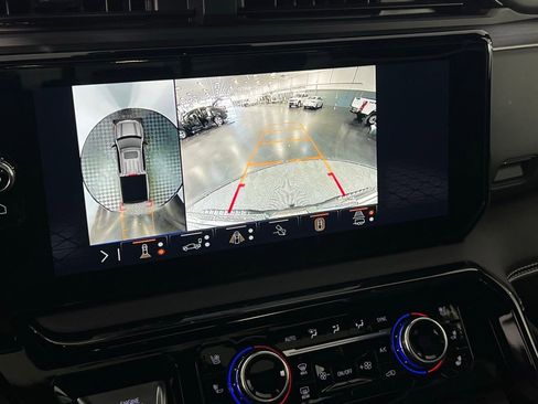 Used 2025 GMC Sierra 1500 AT4X image 21