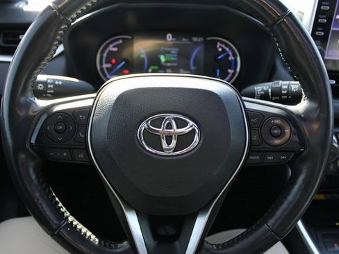 Used 2022 Toyota RAV4 XSE image 22