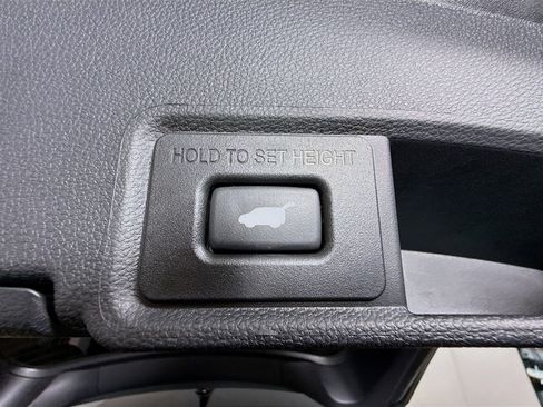 Used 2024 Acura RDX SH-AWD image 41