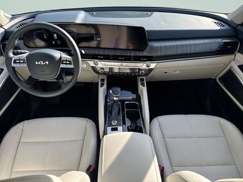 Used 2025 Kia Telluride EX FWD image 11