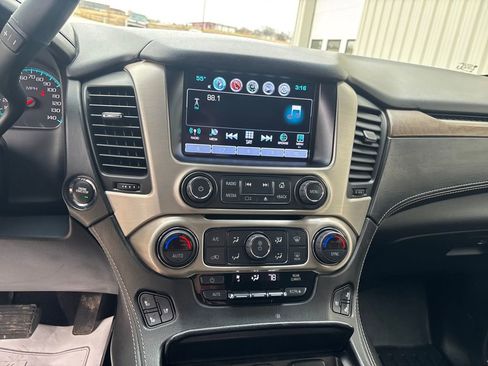 Used 2018 GMC Yukon Denali w/ Denali Ultimate Package image 19