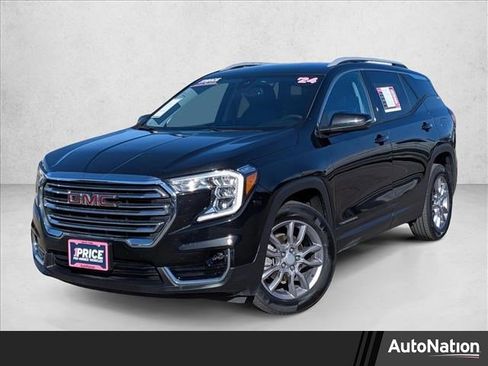 Used 2024 GMC Terrain SLT image 1