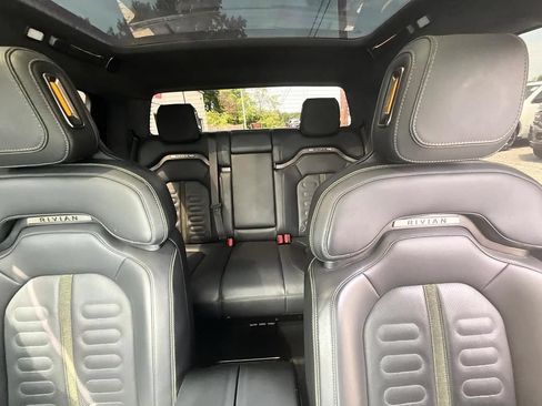 Used 2022 Rivian R1T Adventure AWD/4WD image 37