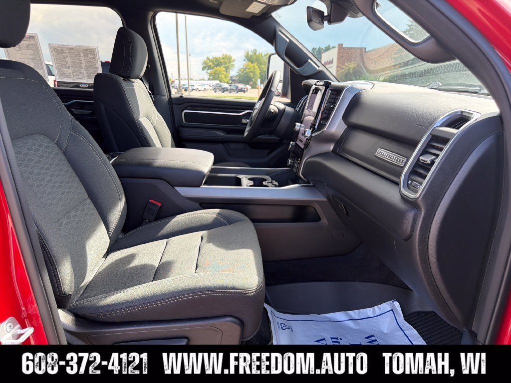 Used 2025 RAM 1500 Big Horn AWD/4WD image 33
