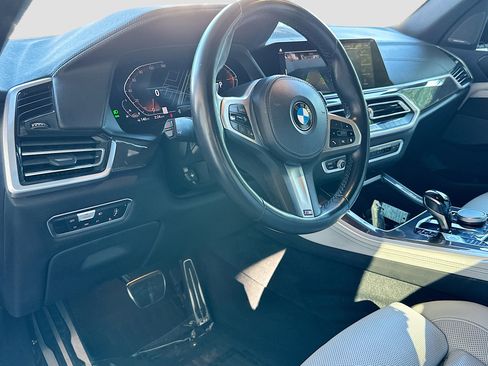 Used 2023 BMW X5 sDrive40i w/ M Sport Package image 9