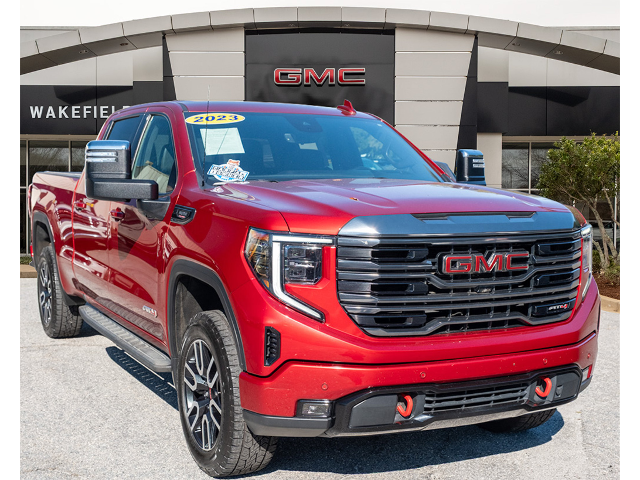 Used 2023 GMC Sierra 1500 AT4 w/ AT4 Premium Package AWD/4WD image 1