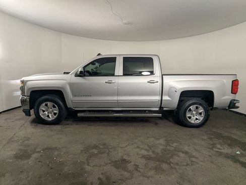 Used 2018 Chevrolet Silverado 1500 LT w/ All Star Edition image 6