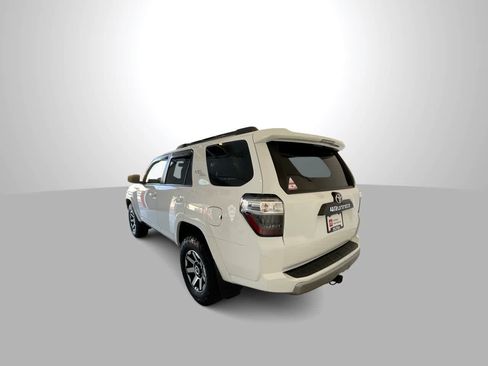 Used 2022 Toyota 4Runner TRD Off-Road AWD/4WD image 6